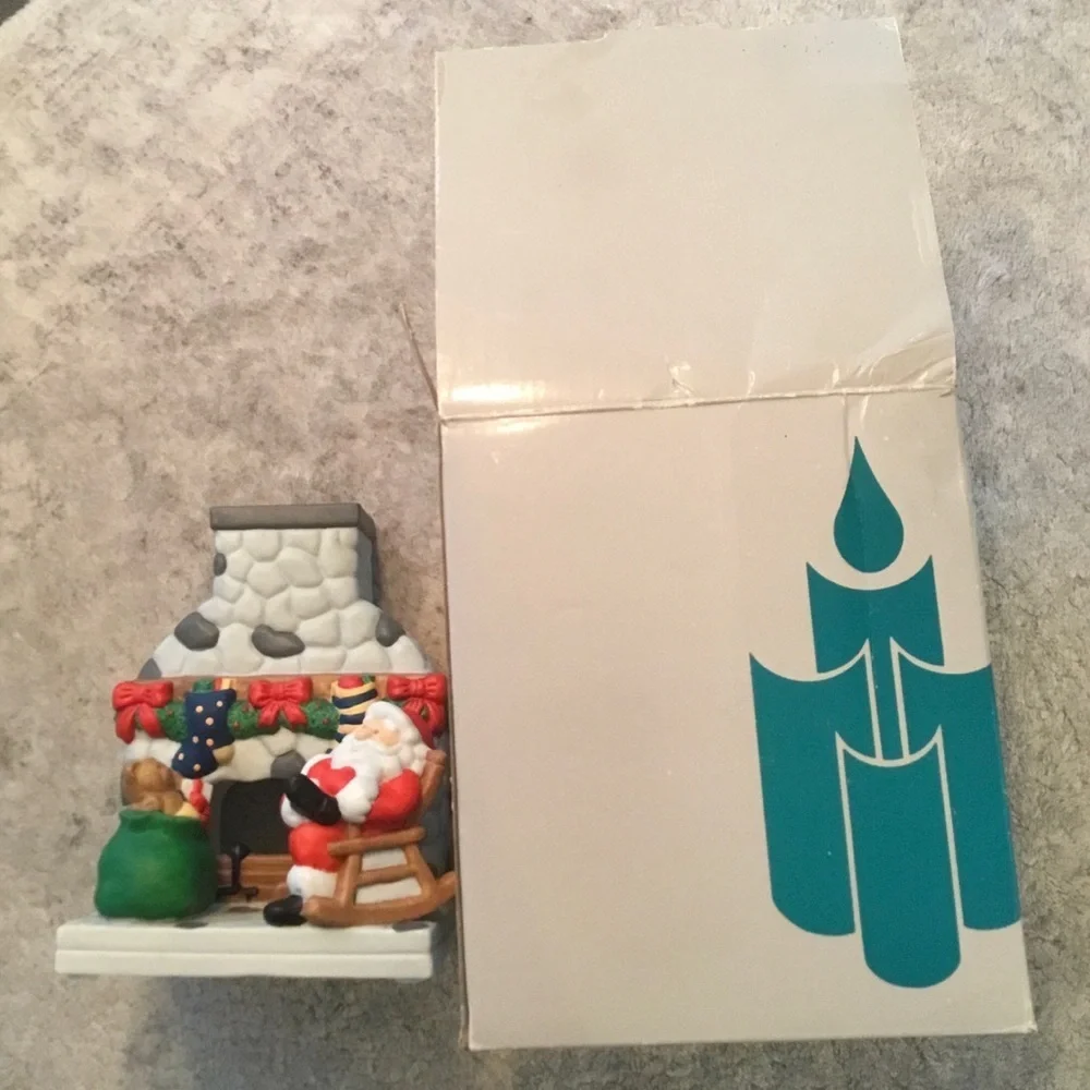 Festive Santa Chimney Home Accent PartyLite - Picture 2 of 4